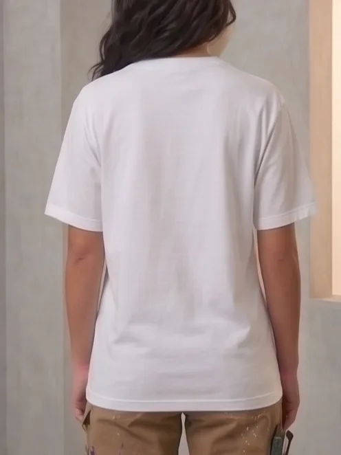 Chronicle Tee - Women Back Fit & Silhouette